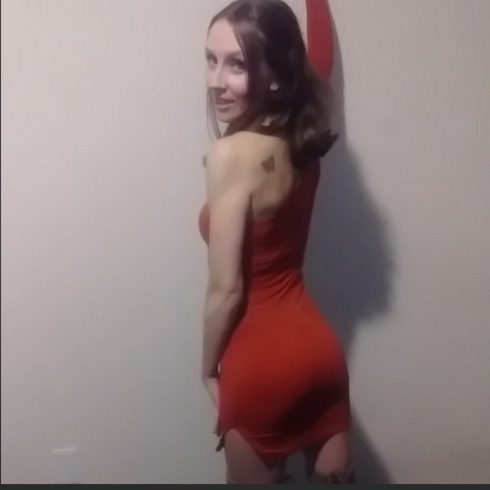 Orange/Red One sleeved Bodycon dress🥰❣️
